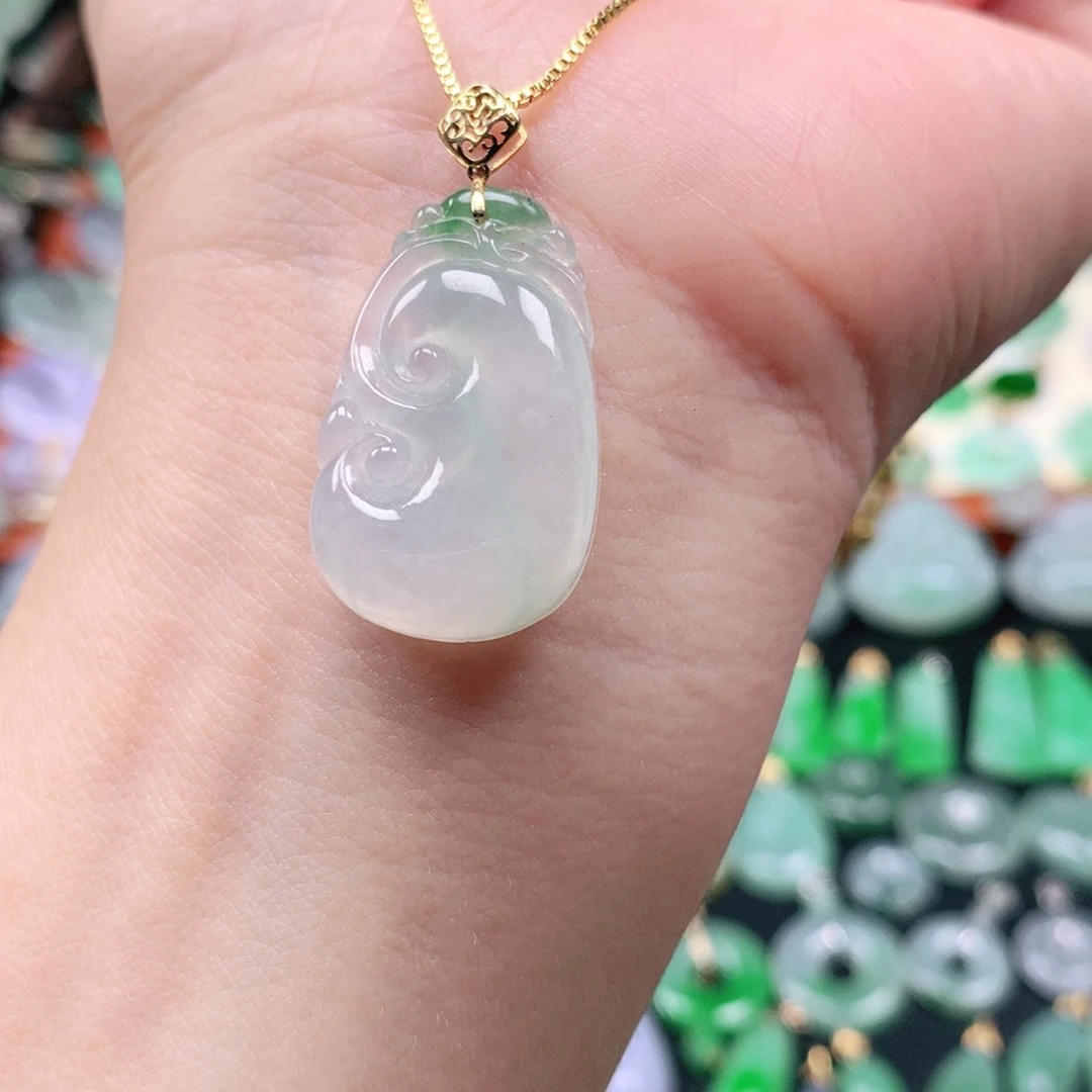 吊坠(不含链)18K金镶嵌翡翠