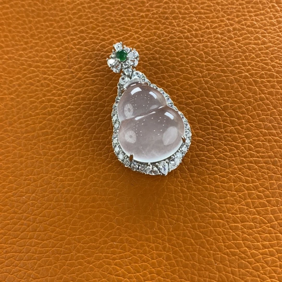 石英质玉银S925镀金镶嵌吊坠(赠链)