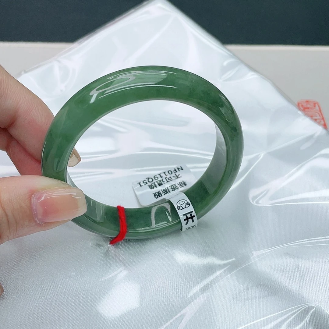 翡翠手镯未镶嵌正54.2