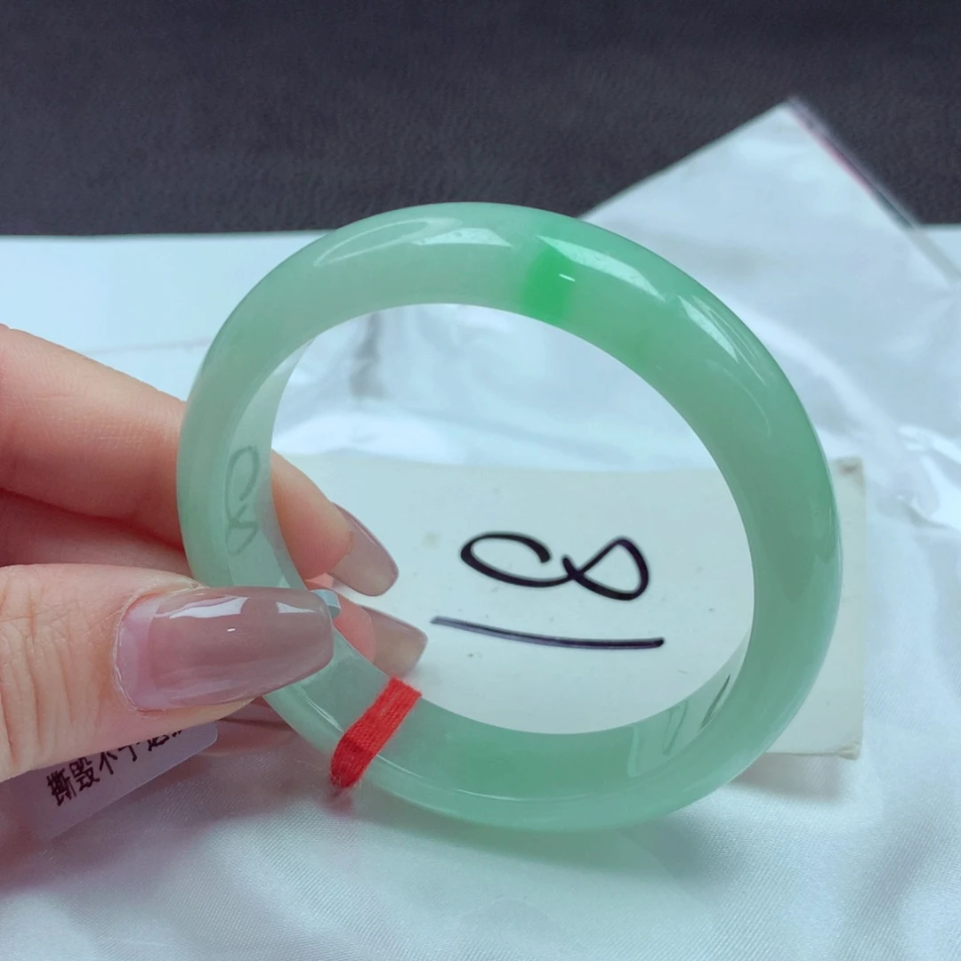 翡翠手镯未镶嵌手镯53