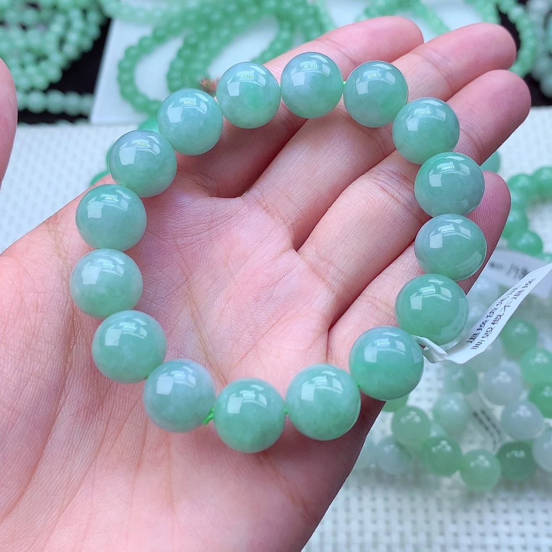 翡翠未镶嵌毛衣链