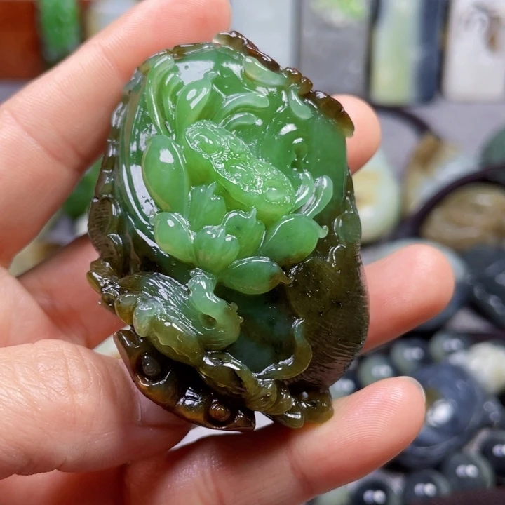 和田玉未镶嵌挂件