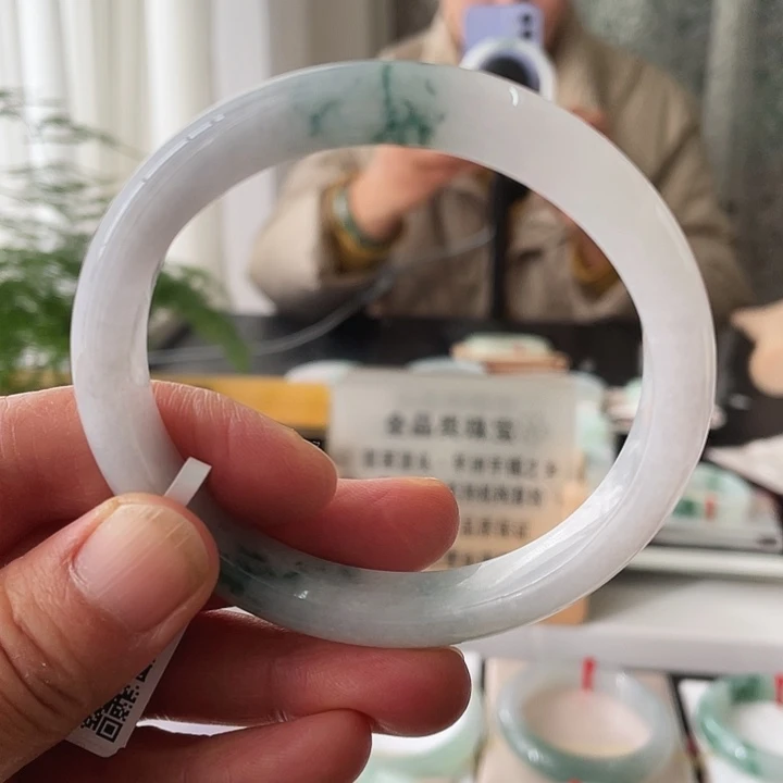 未镶嵌手镯翡翠成品