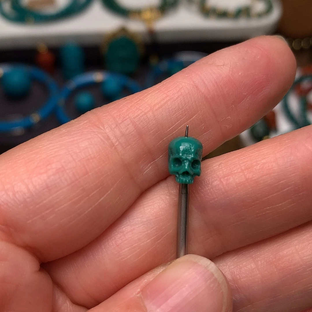 绿松石未镶嵌骷髅