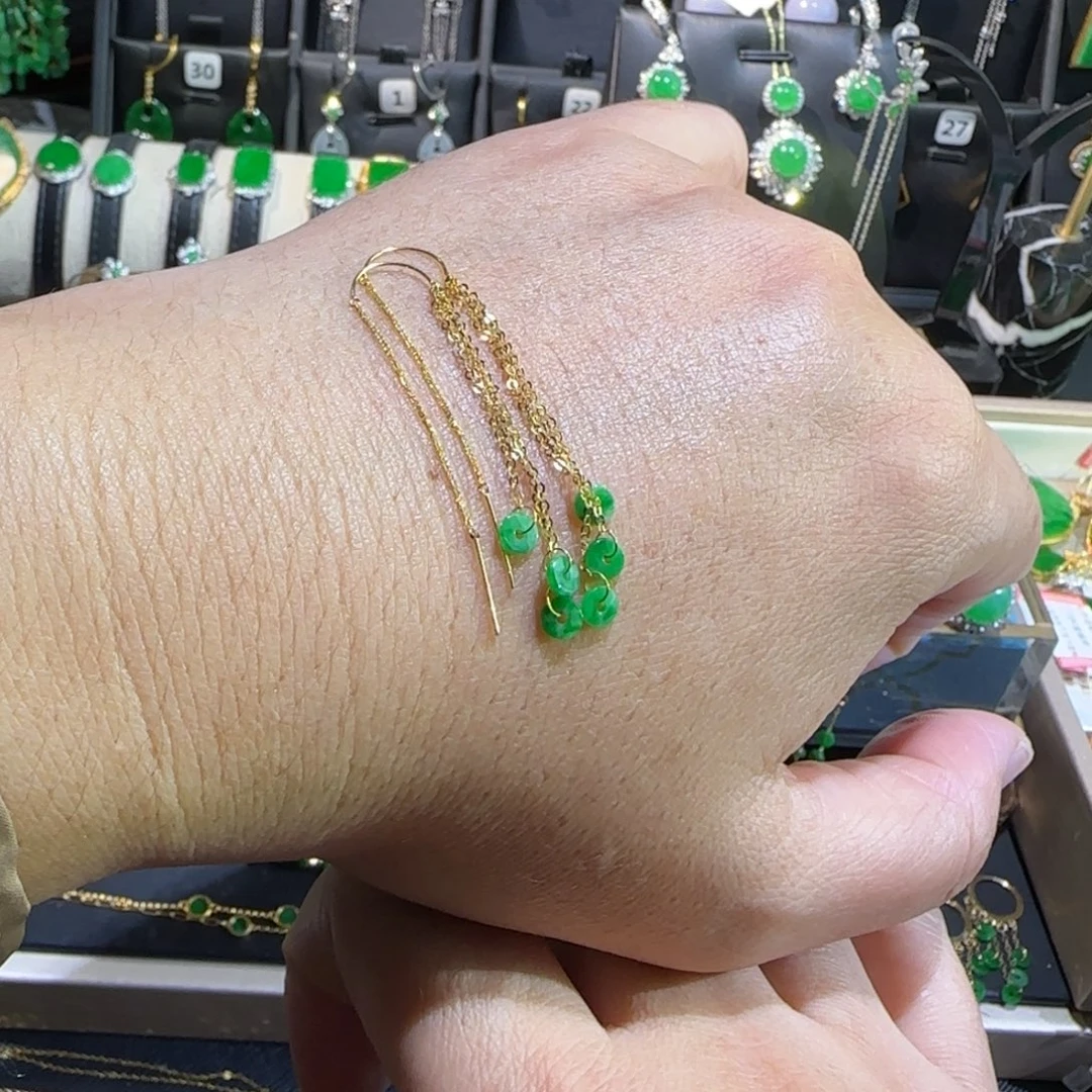 翡翠18K金镶嵌颈饰耳线