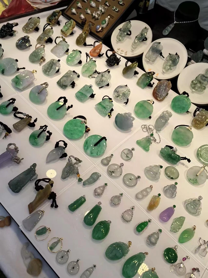 非金属仿水晶吊坠 所见即所得（一物一图）吊坠