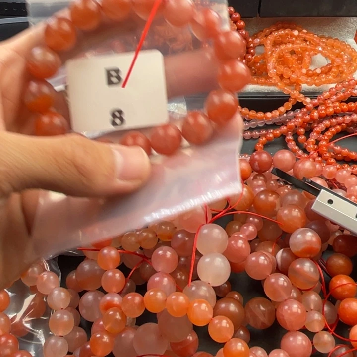 南红玛瑙未镶嵌多样性发货默认微瑕称重12mm