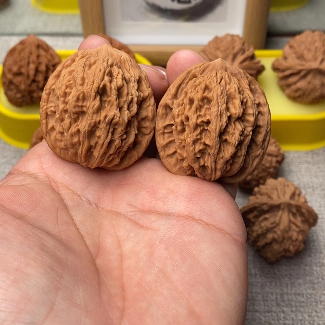 吊坠文玩核桃40虎头