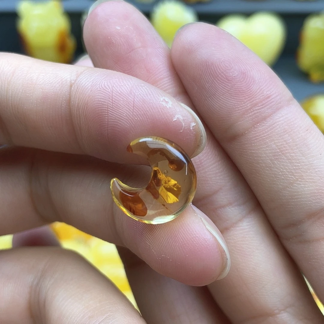 琥珀裸石未镶嵌蜜蜡