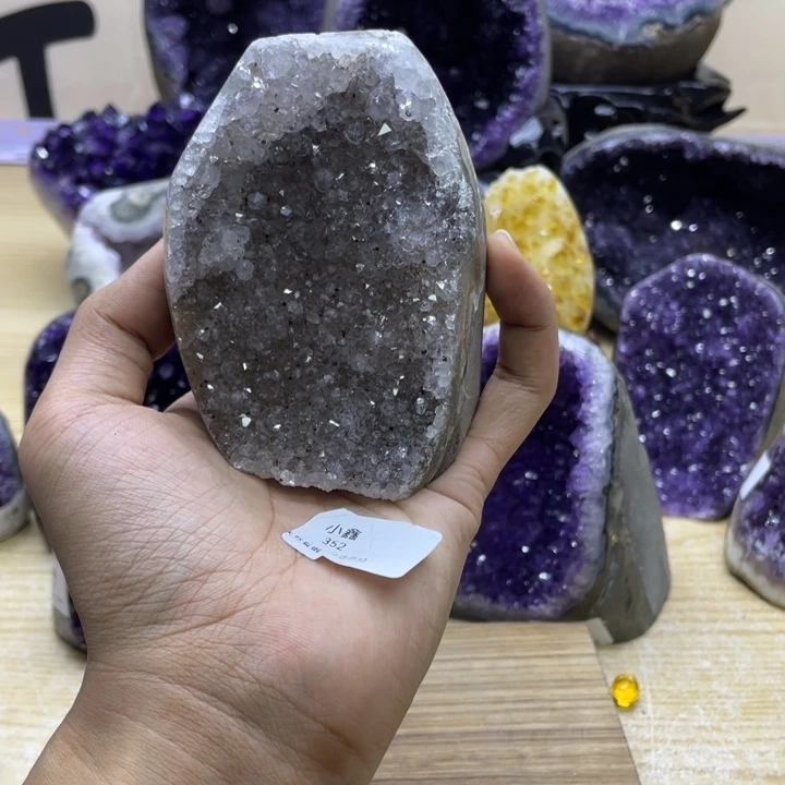 未镶嵌大型摆件（非配饰）紫晶