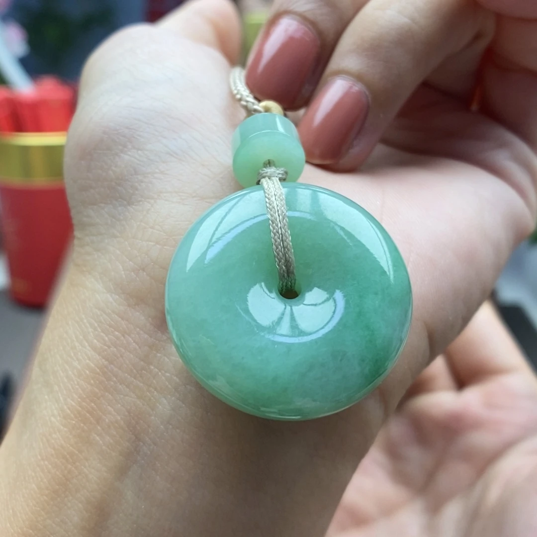 翡翠未镶嵌颈饰吊坠47