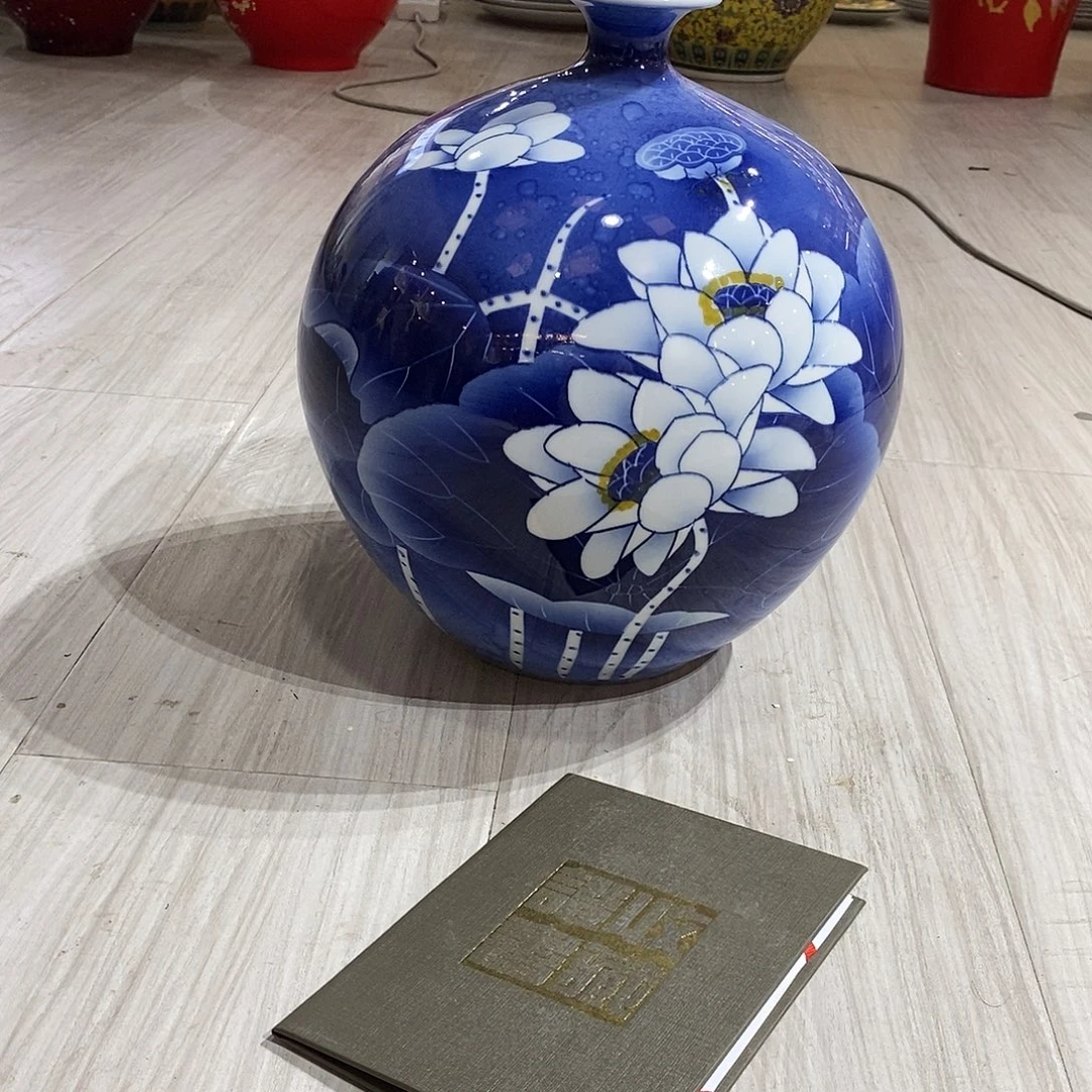 陶摆件29cm荷花石榴瓶