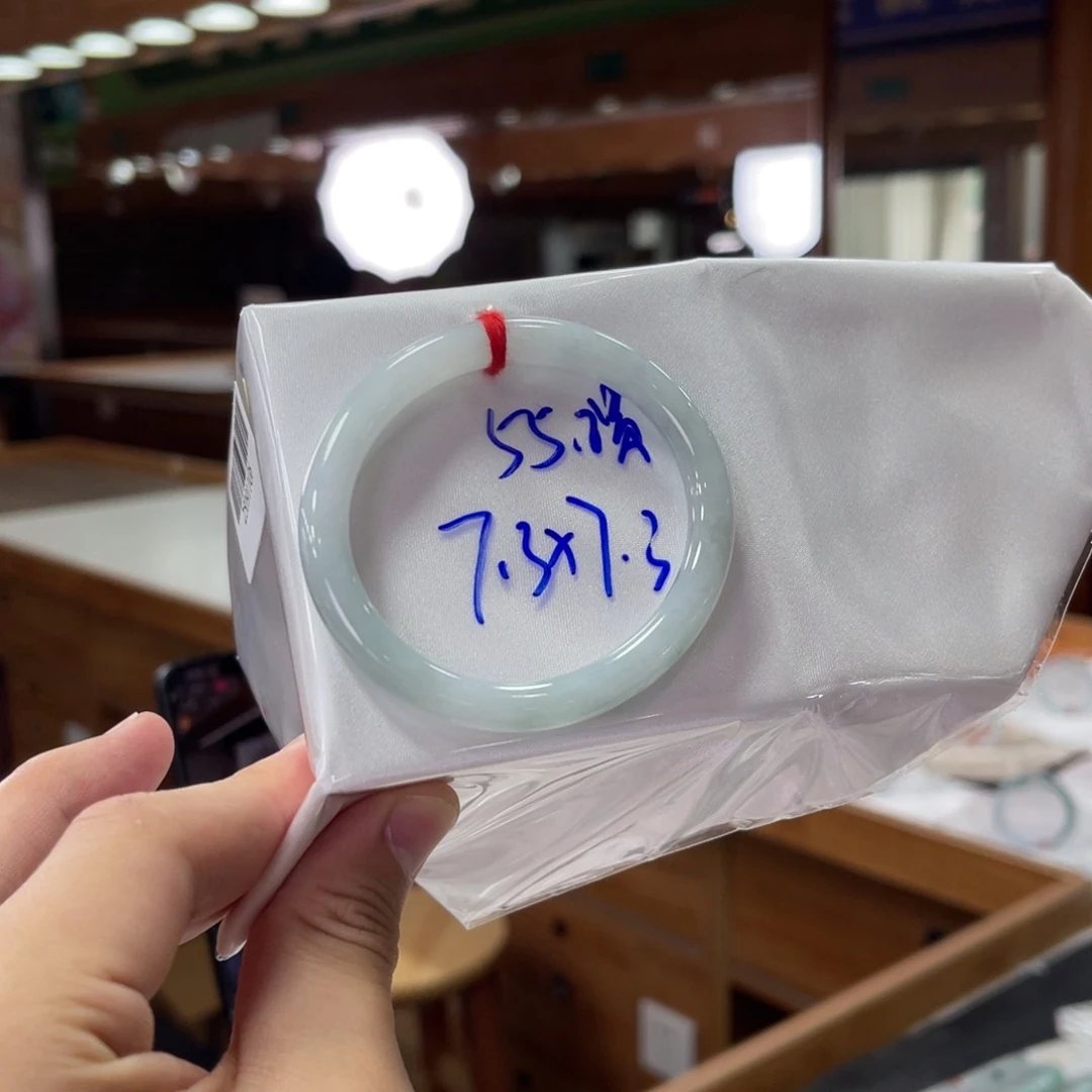 未镶嵌手镯翡翠翡翠