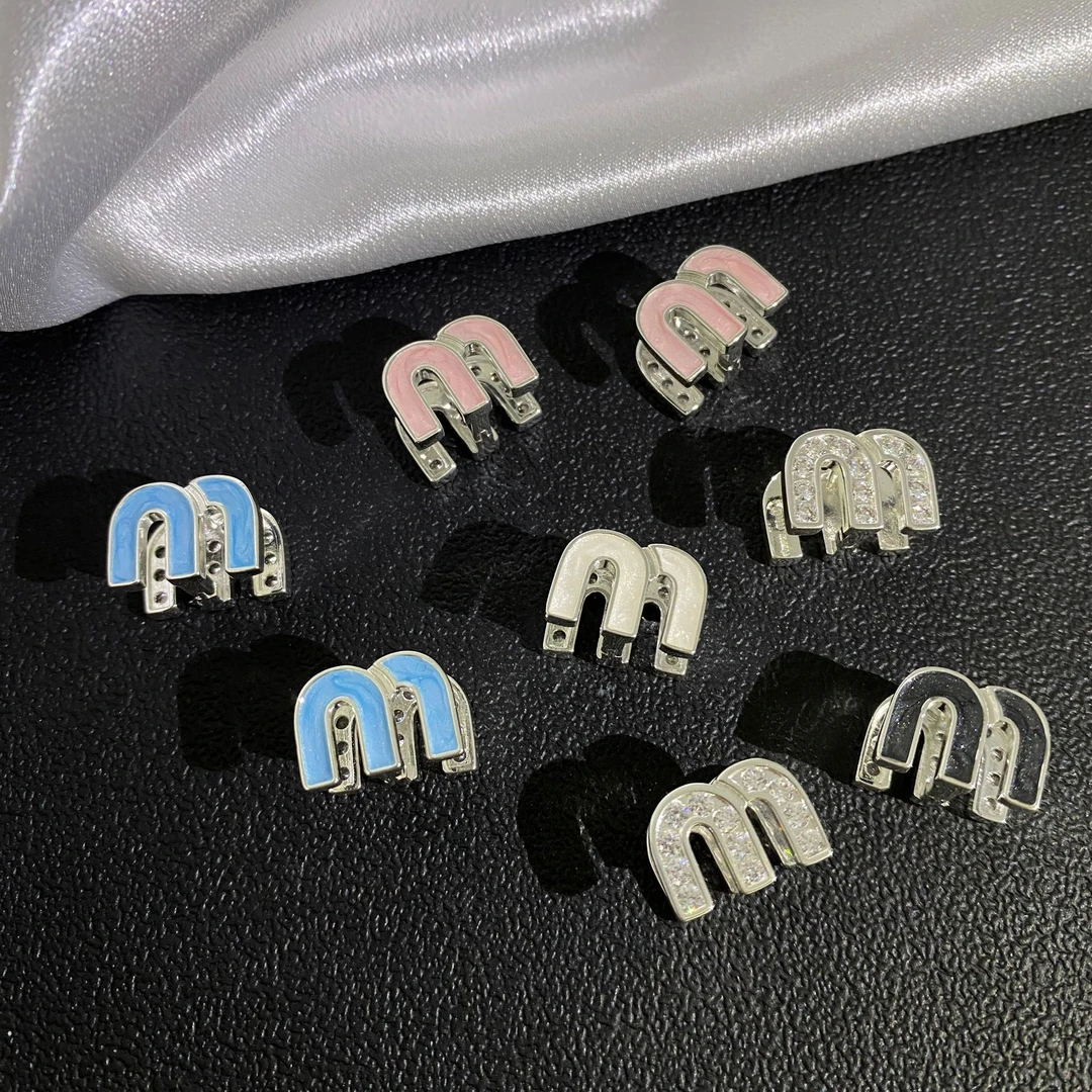 M字母轻奢滴釉双面可戴耳扣新款高级感法式耳环小香2023耳饰