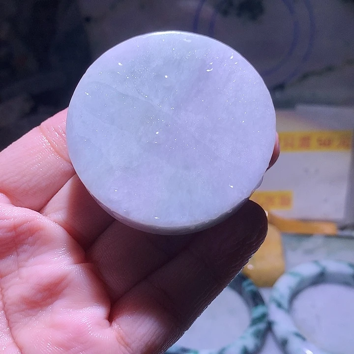 颈饰未镶嵌翡翠边角料