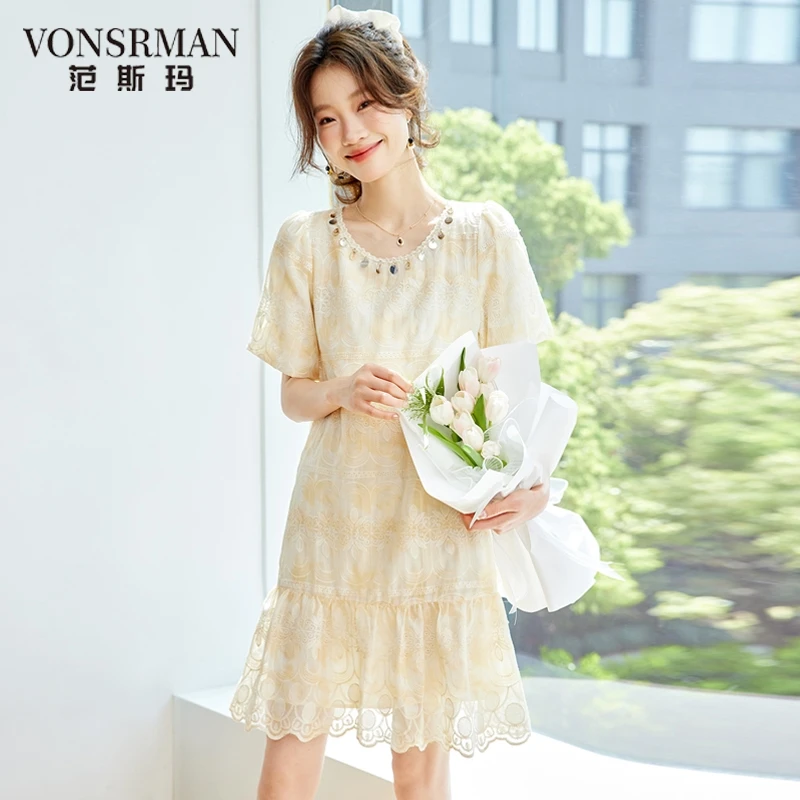 2025夏季新款高级感刺绣蕾丝短袖连衣裙女小个子法式减龄气质裙子