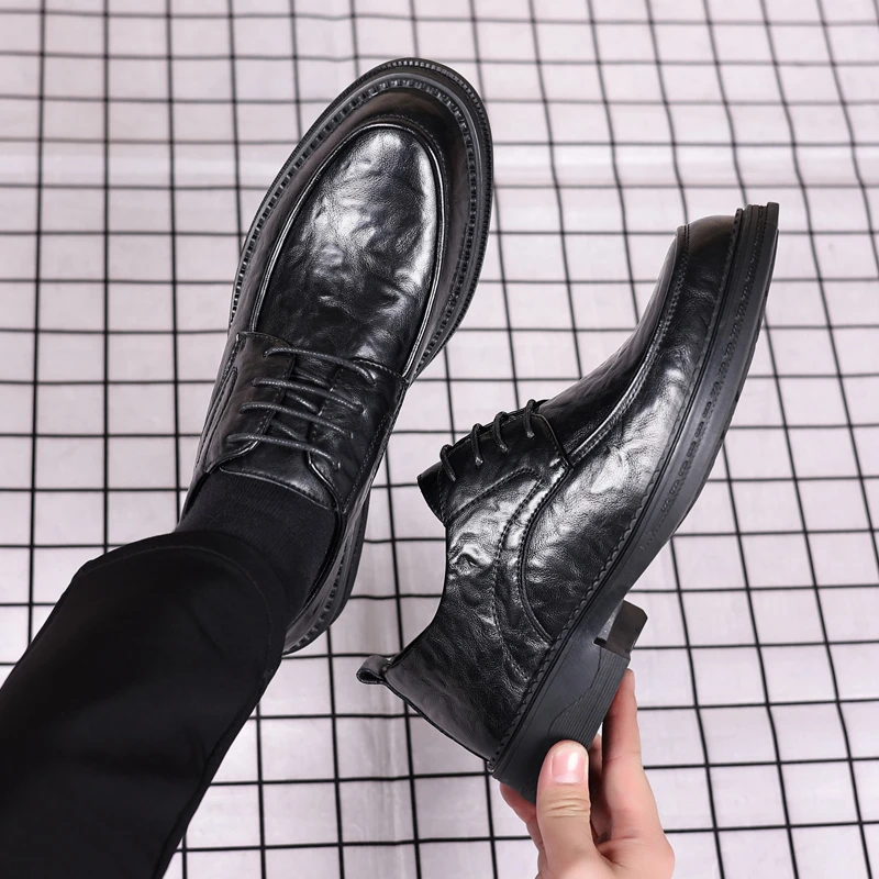 男鞋新款夏季时尚轻便百搭正装尖头透气休闲皮鞋8602