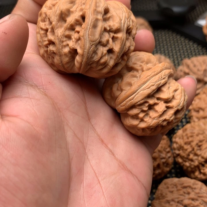 文玩核桃把件远*元宝