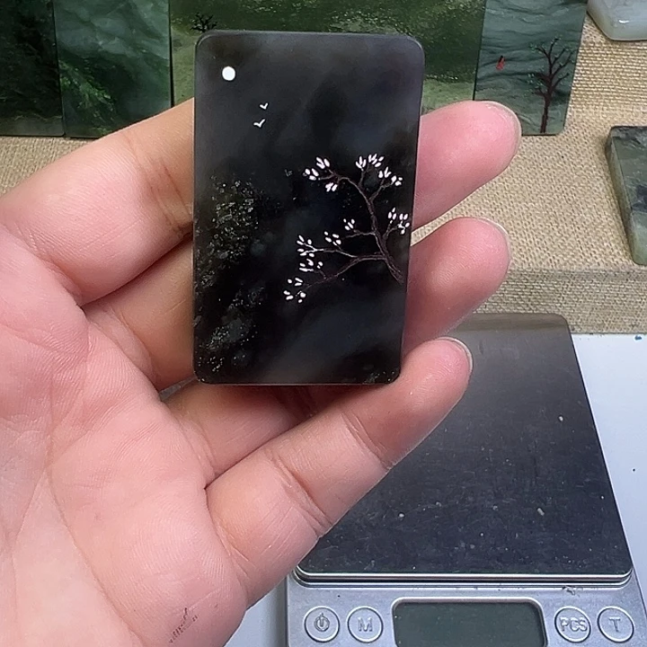 和田玉未镶嵌珠宝半成品