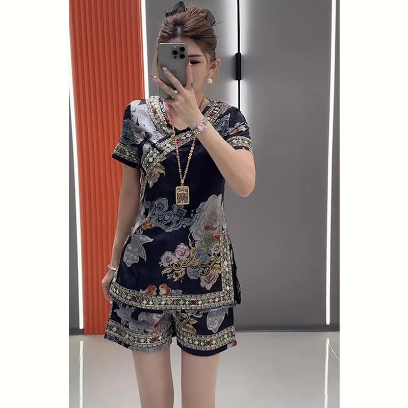 时尚古风古韵显瘦套装民族服2025新款优雅刺绣亮片上衣短裤两件套