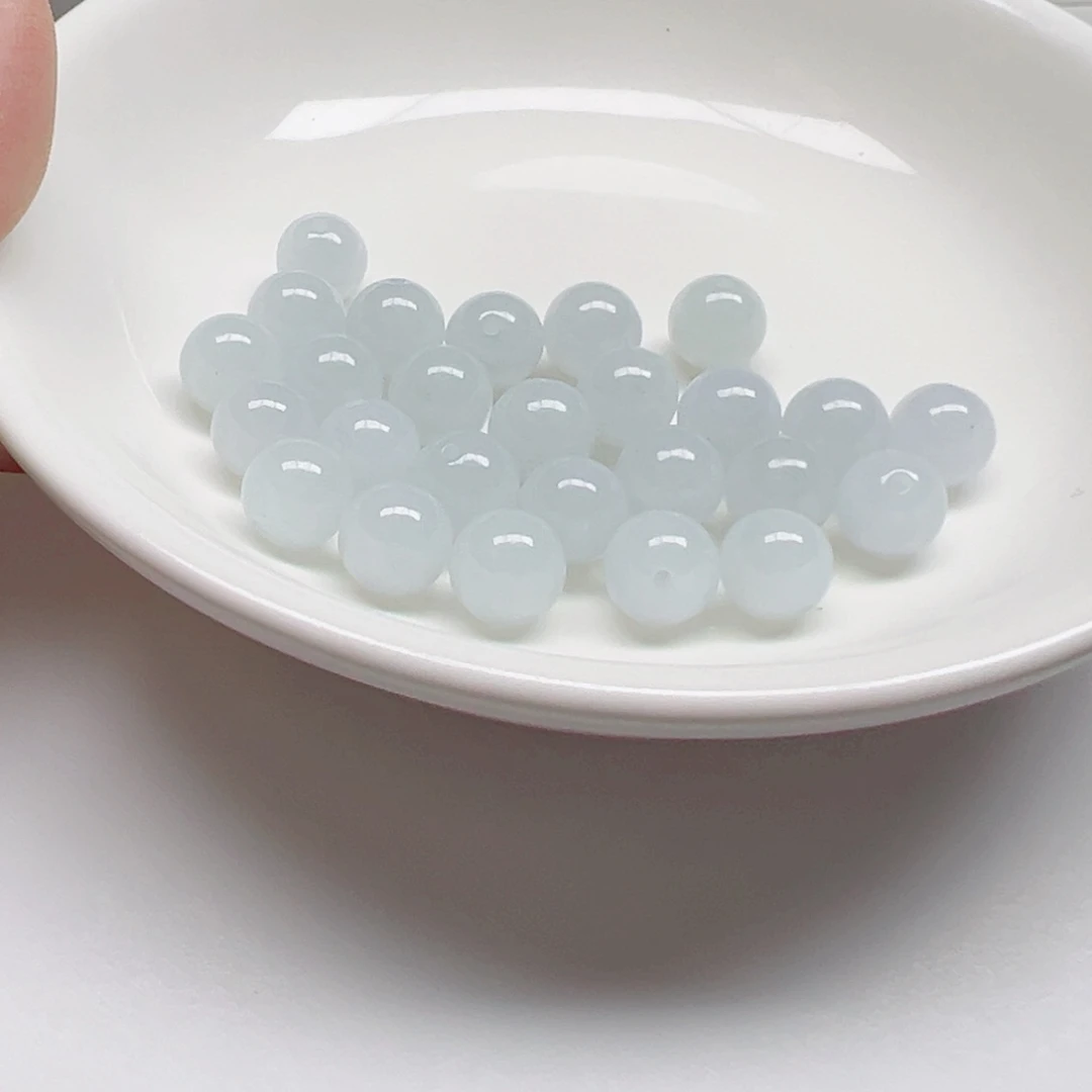 散珠翡翠浅*．纯天然缅甸翡翠A货卡8，26颗