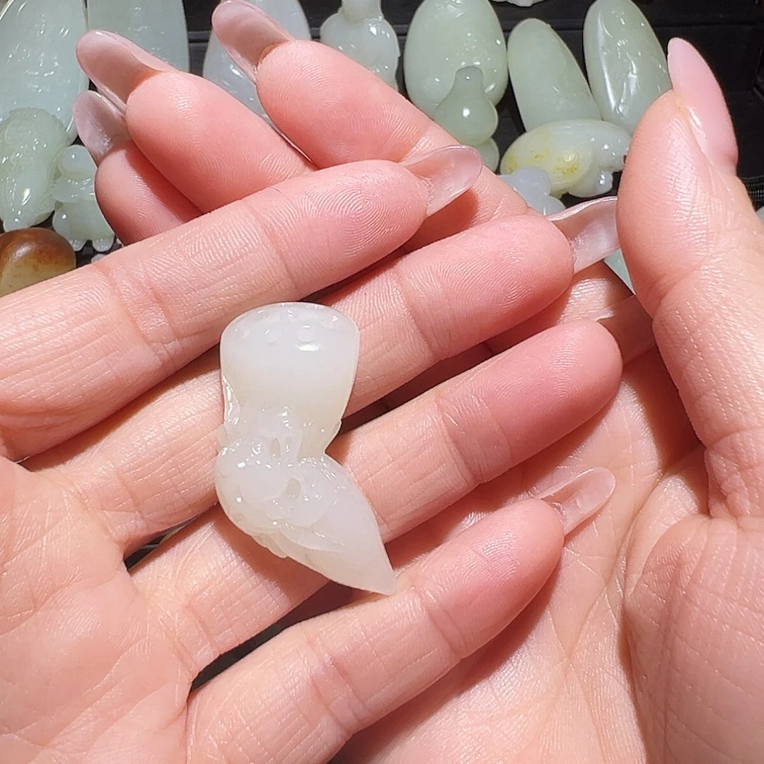 颈饰未镶嵌和田玉b****y