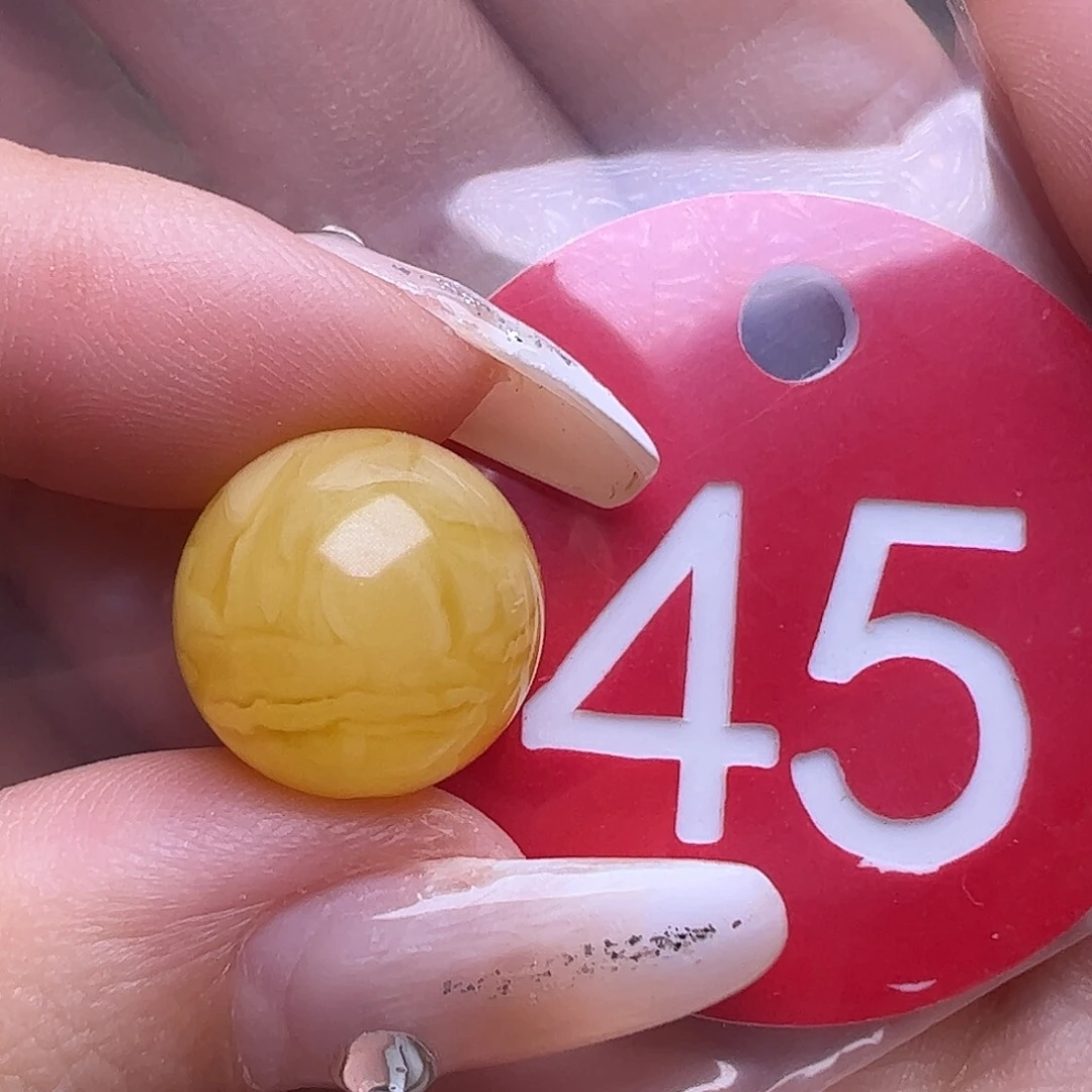 未镶嵌蜜蜡裸石13.5mm鸡油黄 圆珠