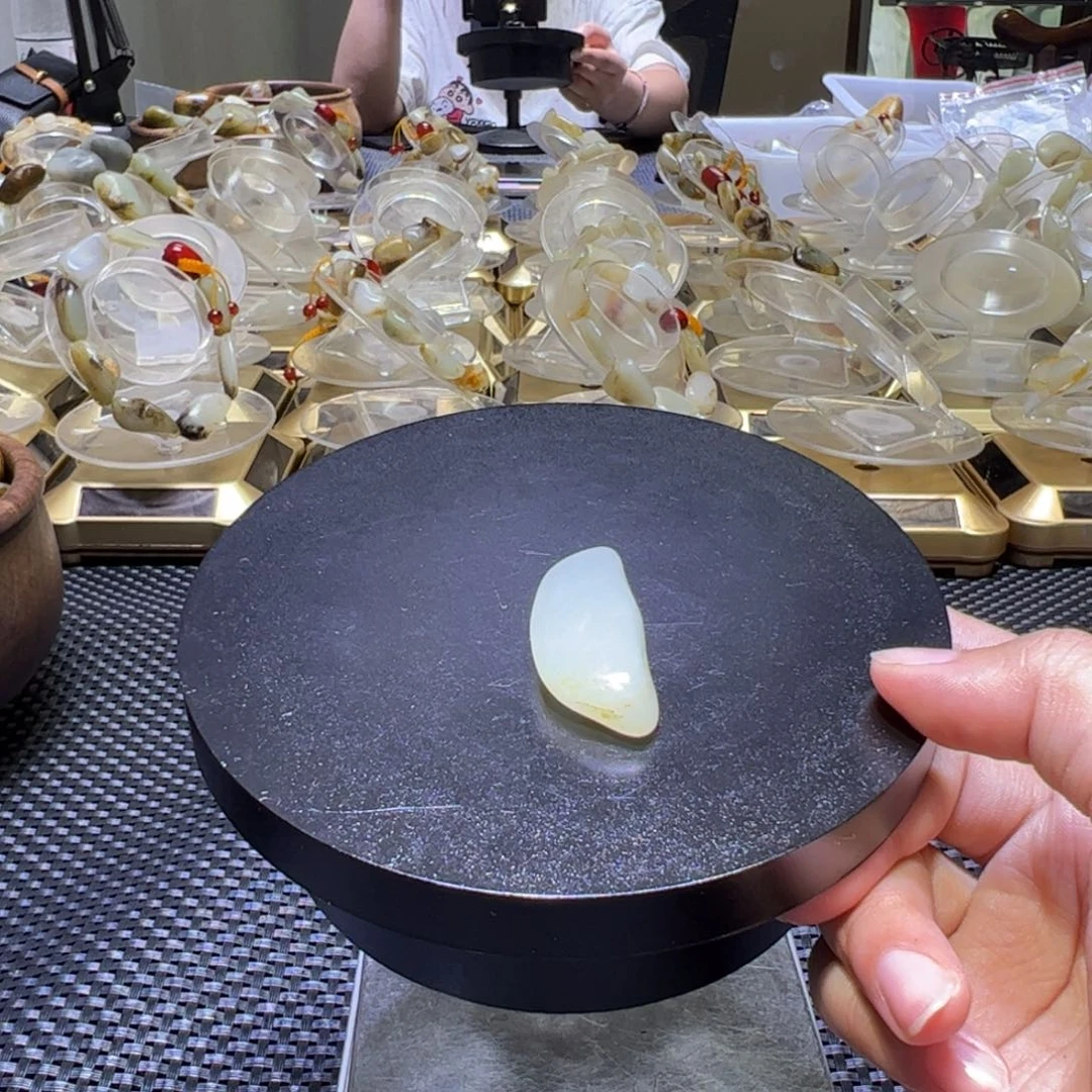 和田玉（子料）未镶嵌吊坠(不含链)12