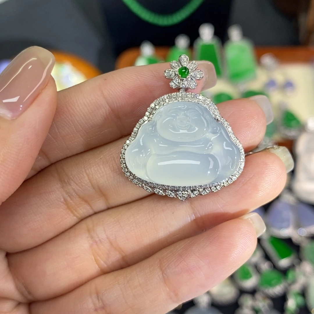 翡翠18K金镶嵌颈饰A货翡翠