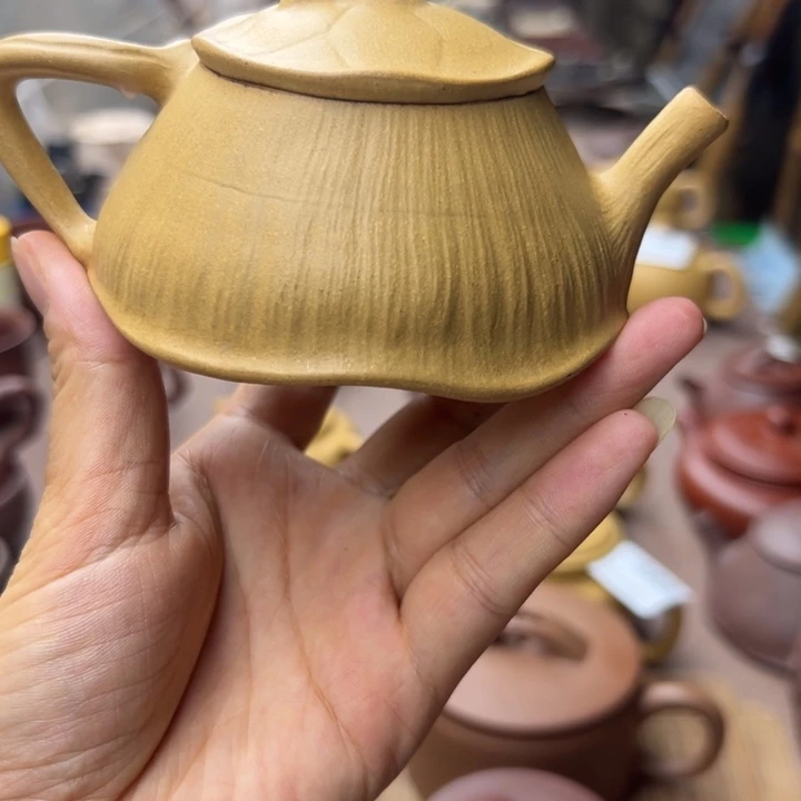 茶壶紫砂黄金段瑕疵140