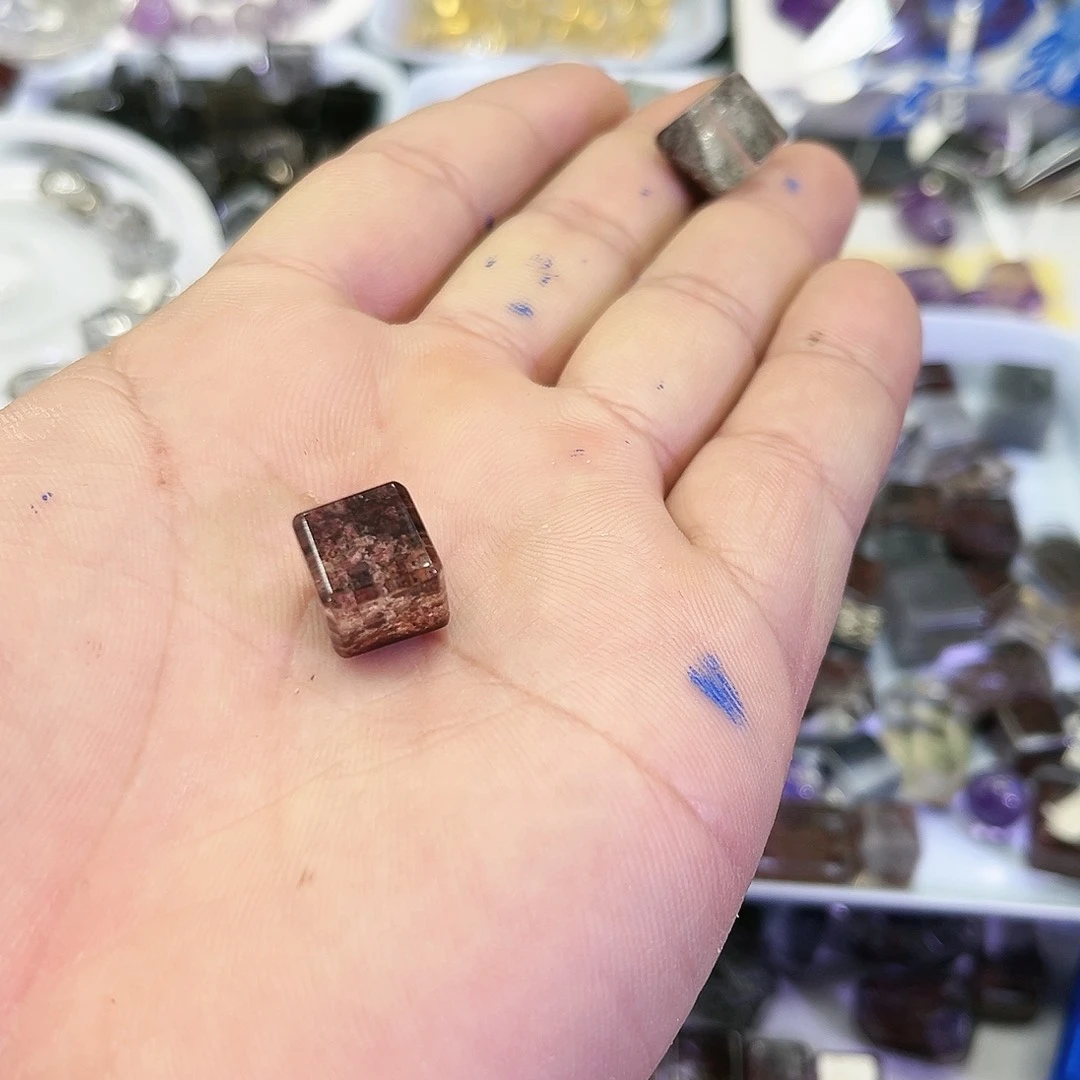 水晶水晶  未镶嵌京*雨49号