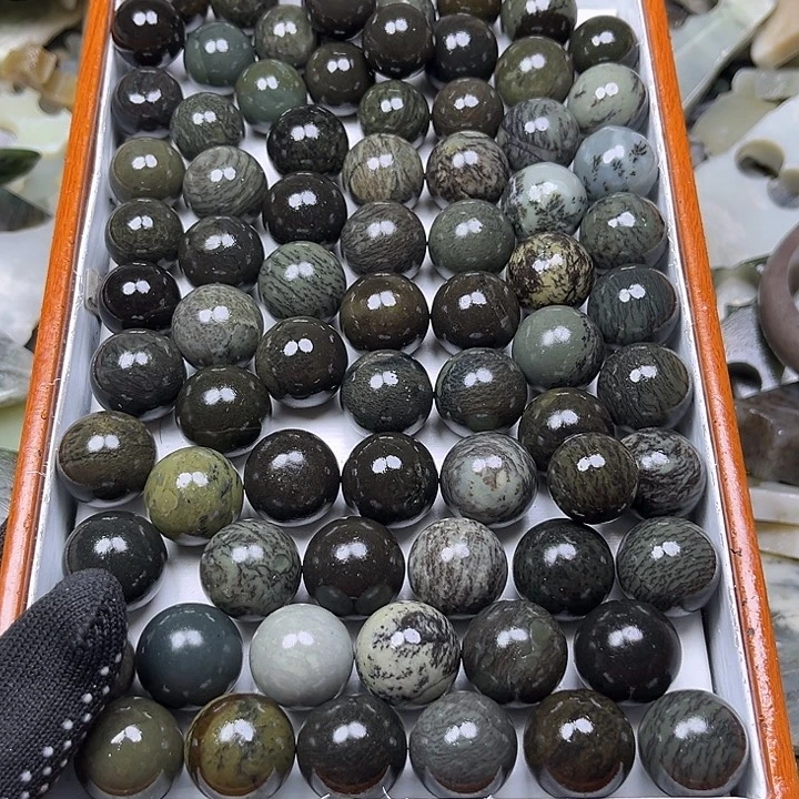 未镶嵌和田玉珠宝奇石