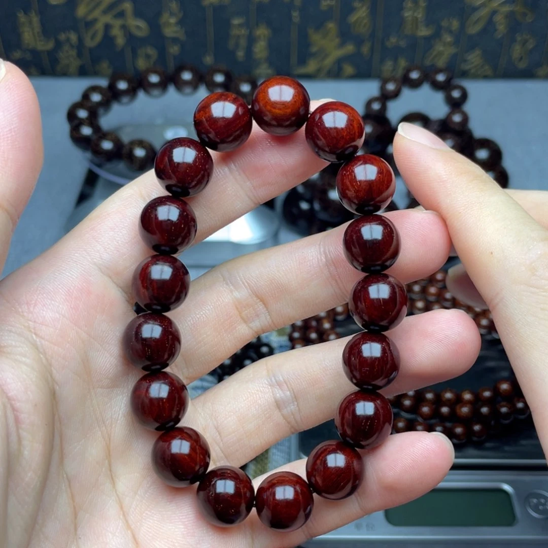 檀香紫檀（小叶紫檀）1.2 17颗 高油密玻璃底