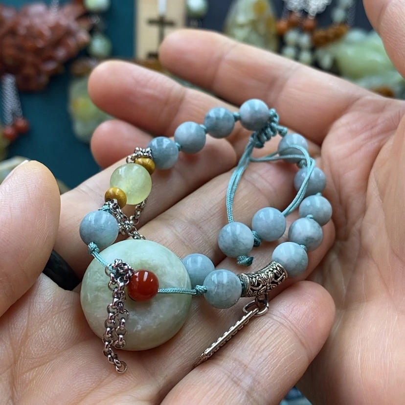 【闪购商品】蛇纹石玉手牌未镶嵌