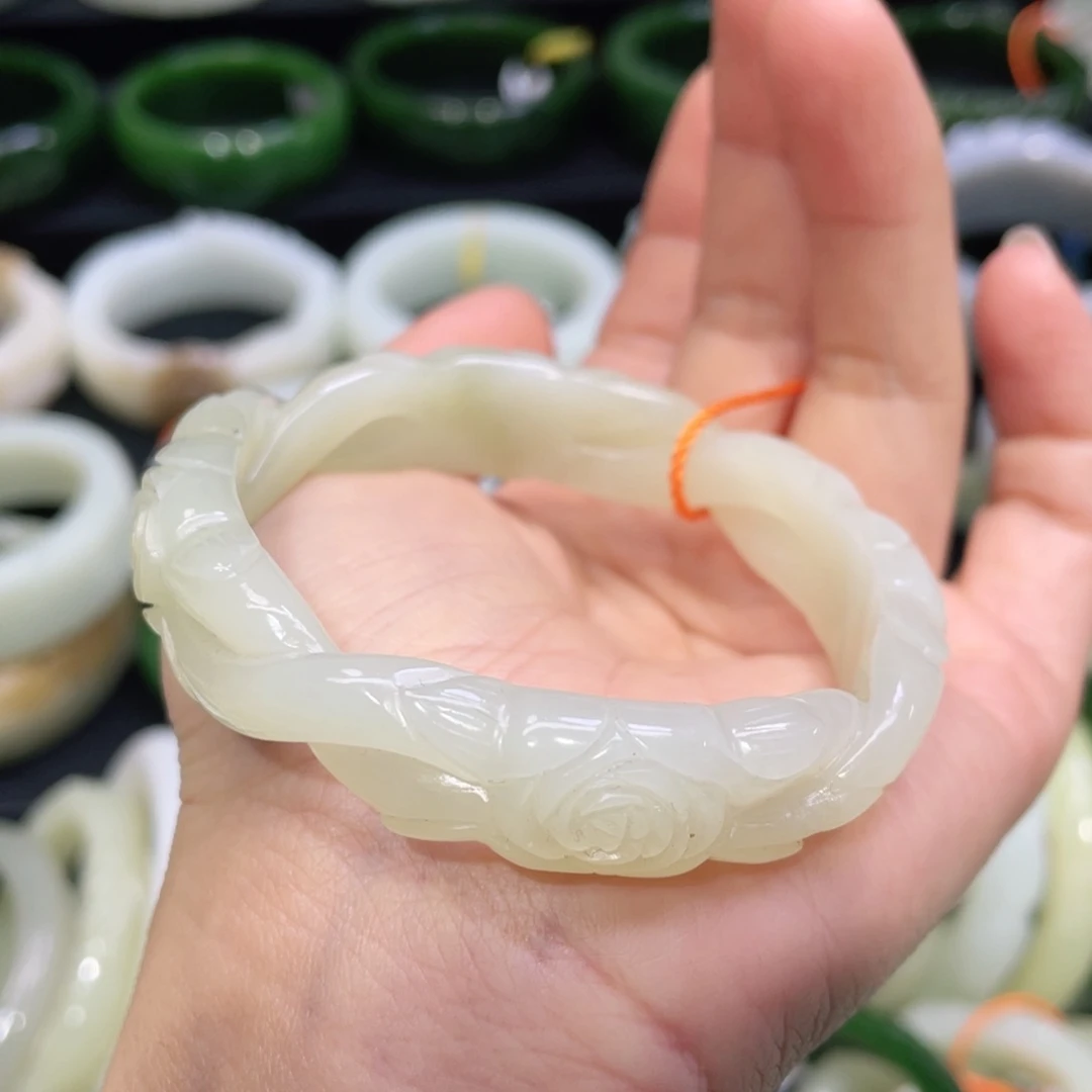 未镶嵌手镯和田玉57