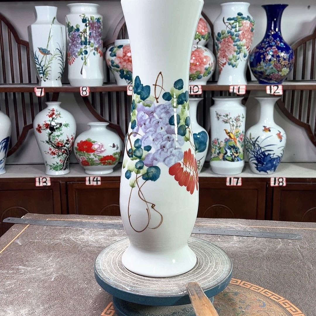 陶摆件景德镇陶瓷蛮紫藤