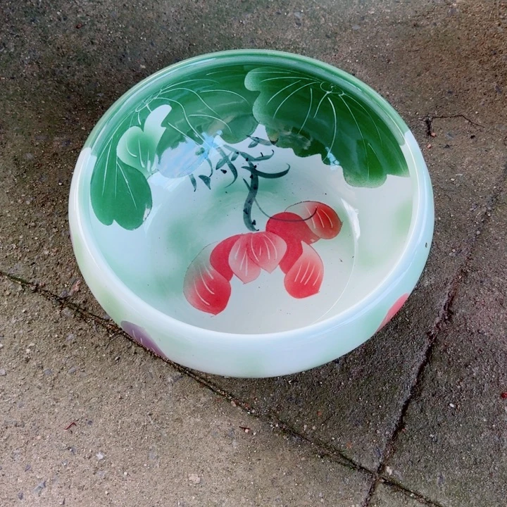 瓷片直径32厘米高度15厘米