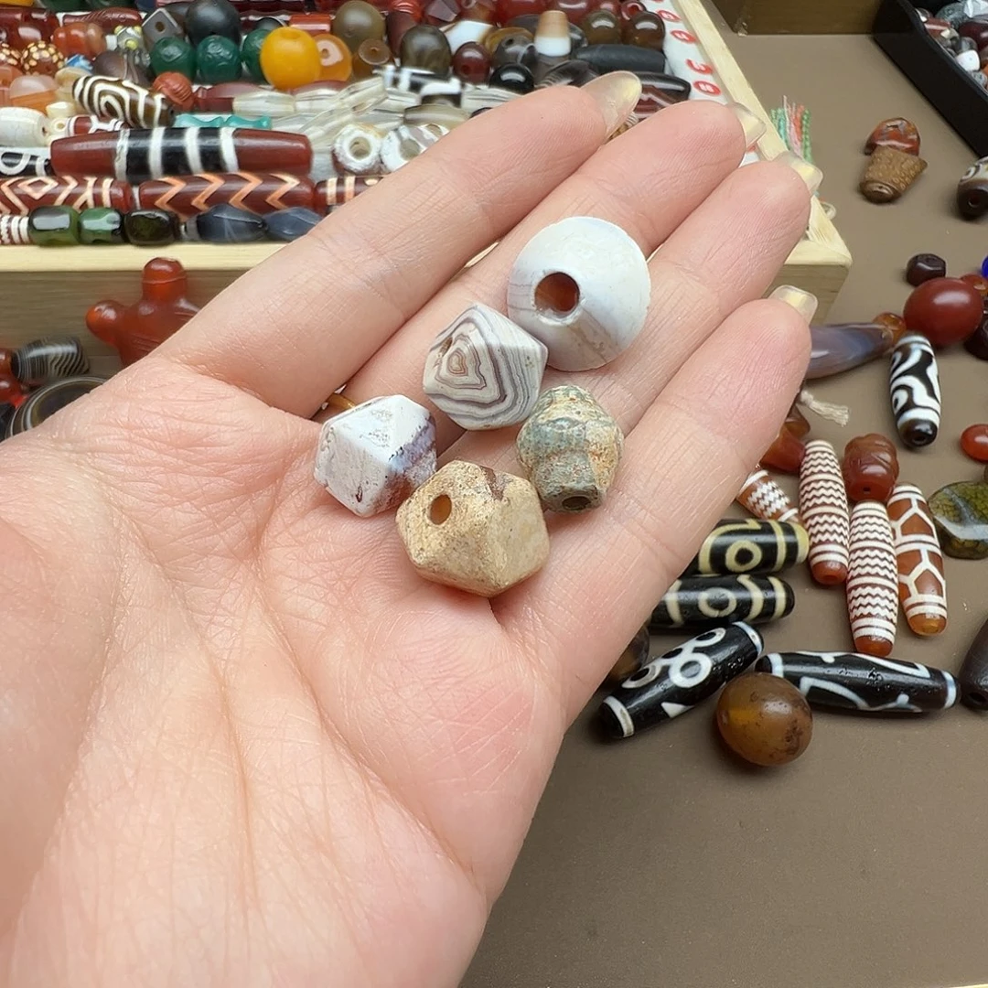 玛瑙/玉髓未镶嵌珠宝半成品