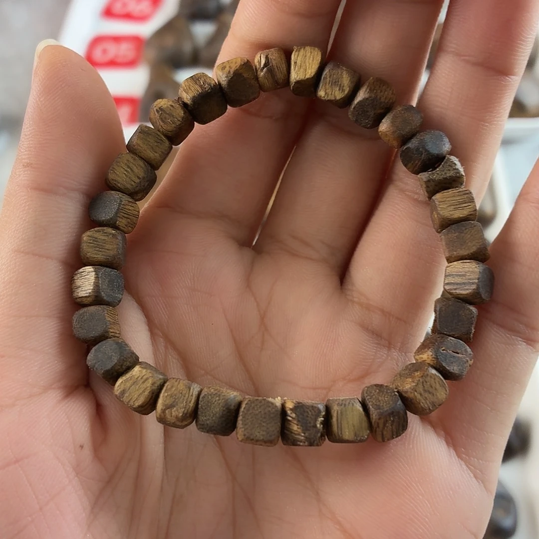 沉香碎屑沉香随型虫漏方糖单圈花果开播福利