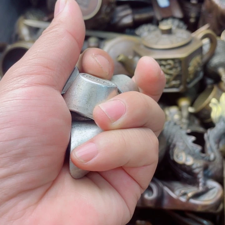 铜器摆件诚信经营