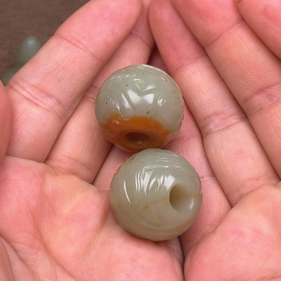 和田玉挂件未镶嵌香****人