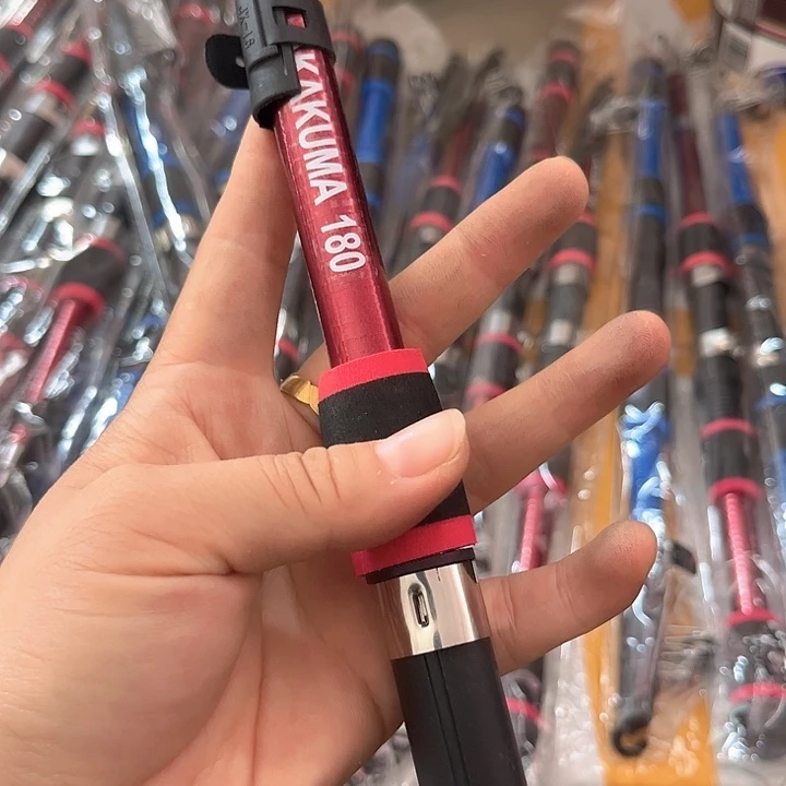 发2个杆。       颜色随机