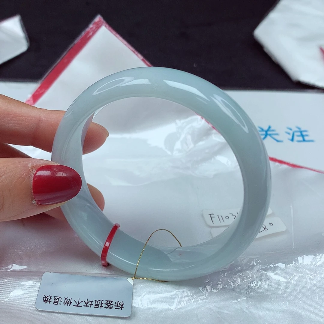 翡翠手镯未镶嵌59圈0315