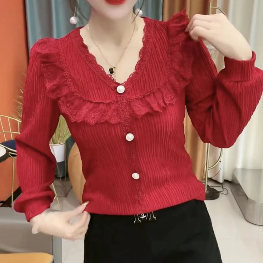 女士新款千丝皱打底衫洋气时尚减龄宽松上衣蕾丝衫