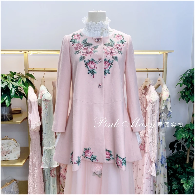 Pink Mary粉红玛琍粉色羊毛毛呢圆领长袖大衣外套甜美PMAGW610914