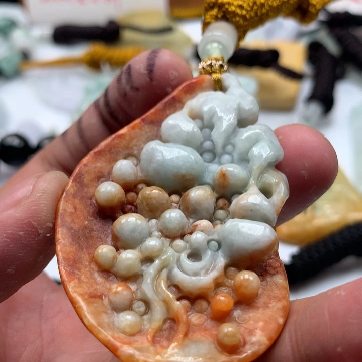 颈饰未镶嵌翡翠保真天然a货翡翠