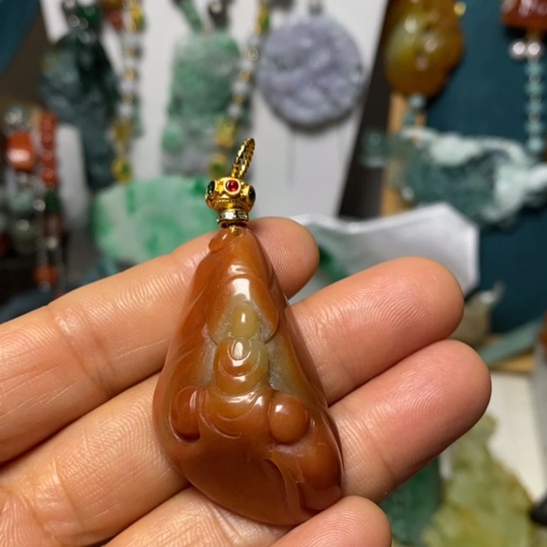 【闪购商品】翡翠吊坠(赠链)未镶嵌妙*