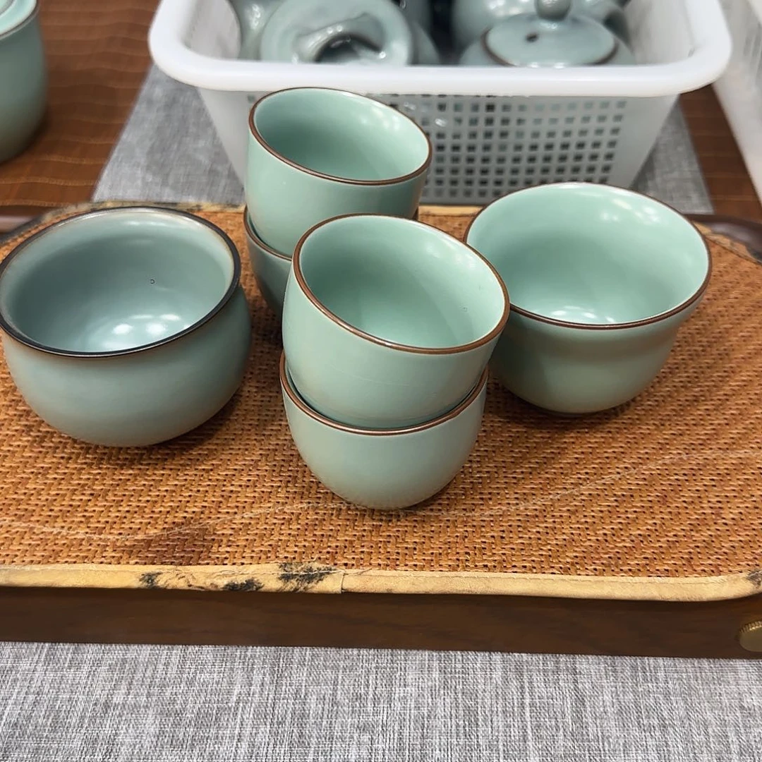 瓷片微瑕，编号发货。