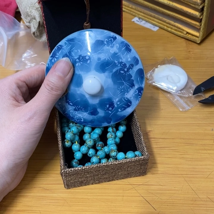 摆件中古工艺品一个