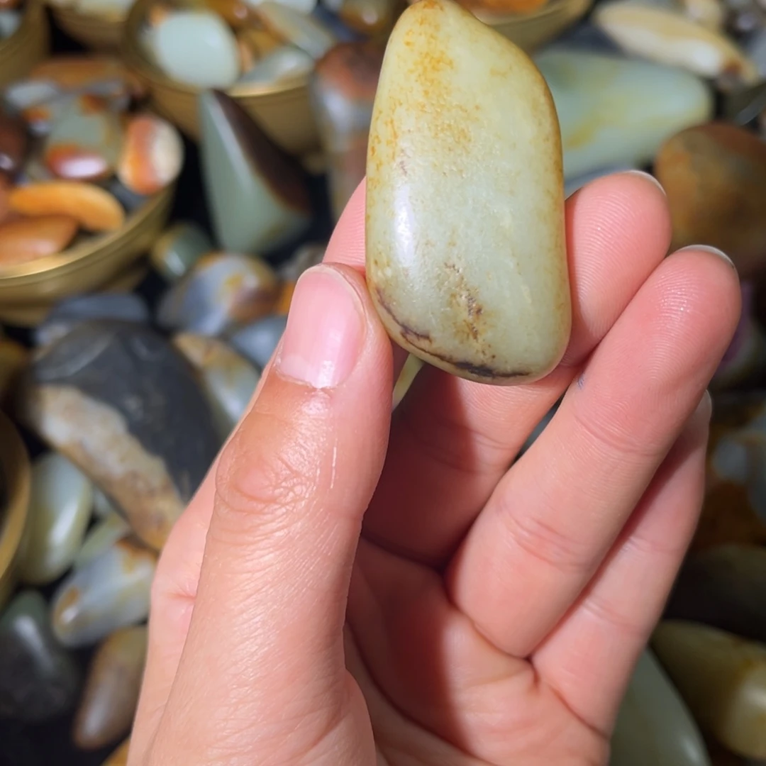 和田玉未镶嵌耳饰大*